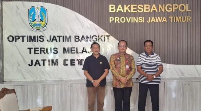 
					Madas Sedarah Resmi Tercatat di Bakesbangpol Jatim