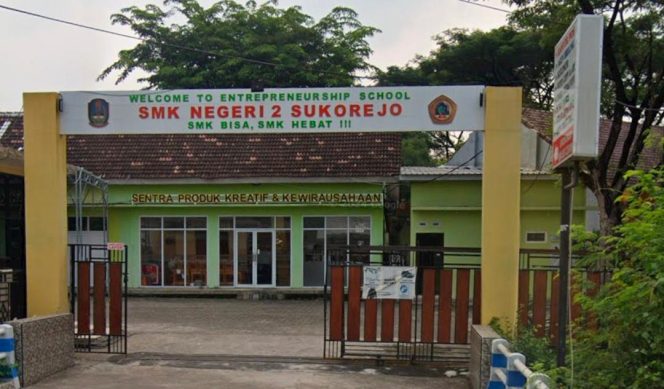 
					Dugaan Kongkalikong Pengendali dan Sejumlah Oknum Media-LSM di SMKN 2 Sukorejo, Diduga Terima “Atensi” Rutin Setiap Bulan