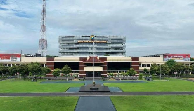 
					Diduga Ada “Tarif Bebas” Kasus Narkoba di Polda Jatim, Keluarga Tersangka Bongkar Aliran Uang Rp20 Juta hingga Rp100 Juta